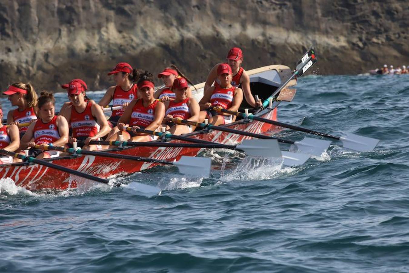 Kaiku y Tolosaldea se han erigido como las sorpresas de la primera jornada de la olimpiada del remo