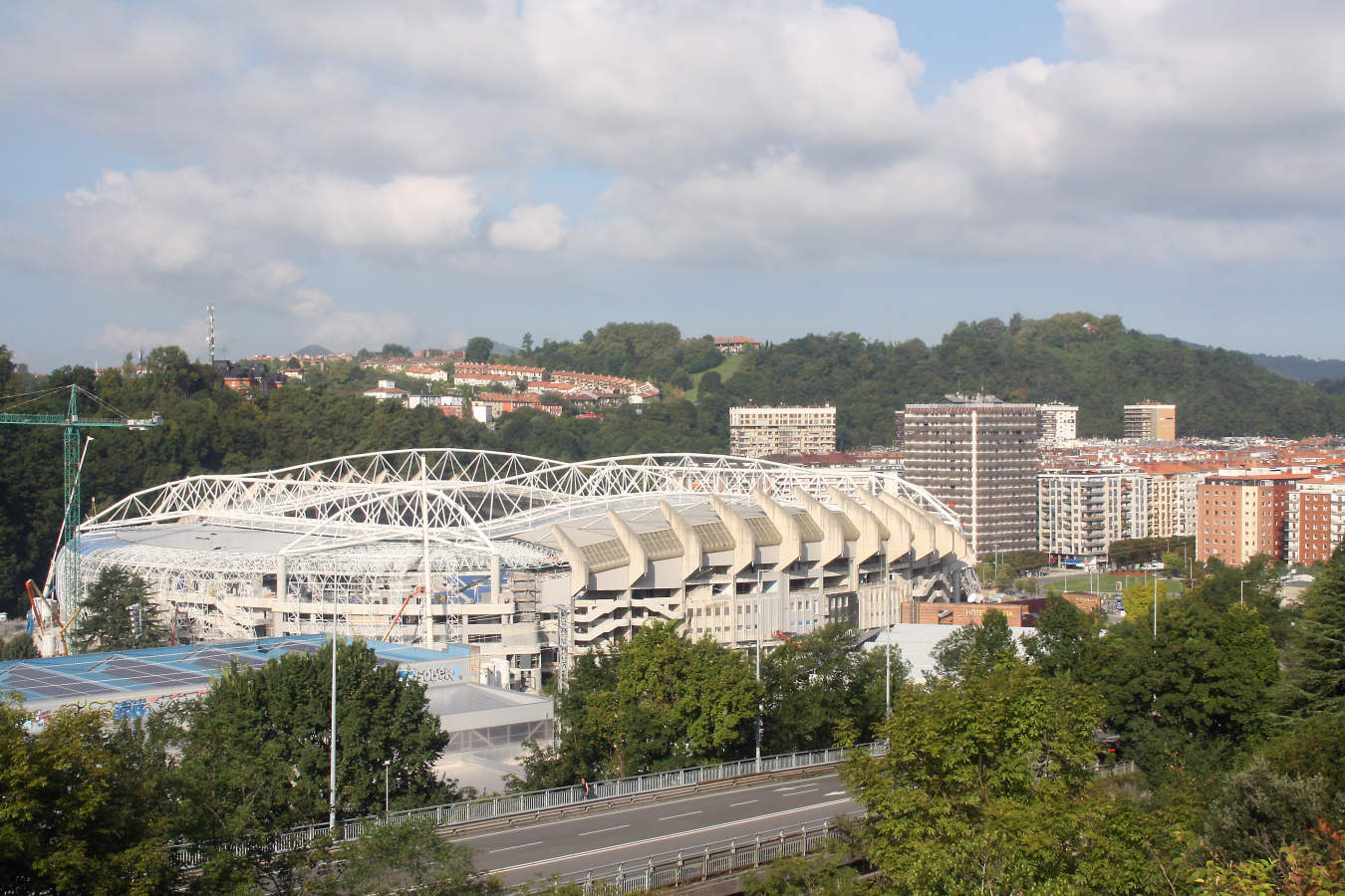 La reforma del estadio de Anoeta sigue su curso para poder abris sus puerta el 15 de septiembre ante el Barcelona