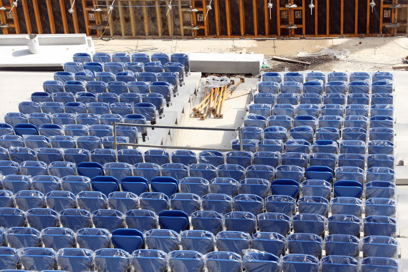 La reforma del estadio de Anoeta sigue su curso para poder abris sus puerta el 15 de septiembre ante el Barcelona