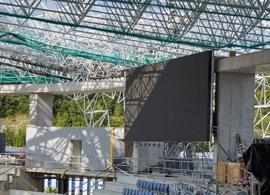 La reforma del estadio de Anoeta sigue su curso para poder abrir sus puerta el 15 de septiembre ante el F.C. Barcelona