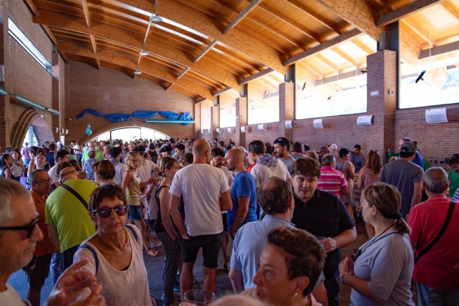 El Artzain Eguna de Gipuzkoa ha cumplido este domingo 28 años celebrándose en el centro de Legazpi, con la flor y nata del pastoreo del territorio como protagonistas.