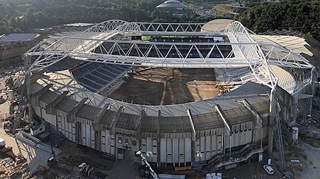 Estado de las obras del estadio de Anoeta. 