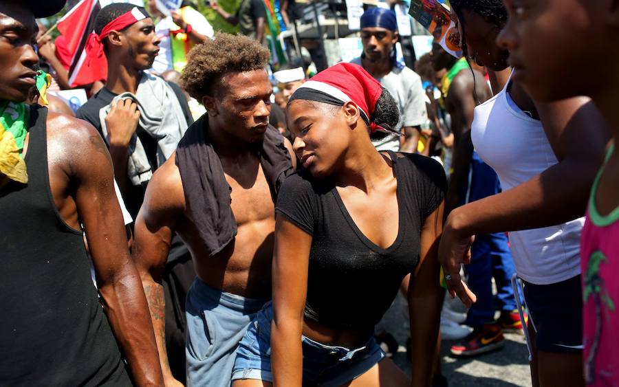 Los estadounidenses celebran en septiembre el Labor Day, la Fiesta del Trabajo. En Nueva York hay un peculiar acto denominado West Indian Day Parade, que es una de las citas más esperadas por la comunidad caribeña de Brooklyn.