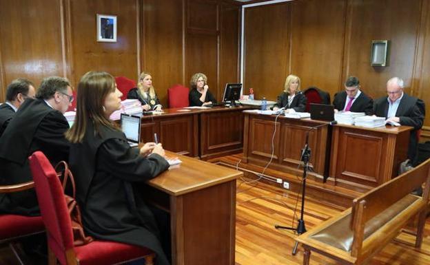 Un momento de la primera sesión del juicio, celebrada en Bergara. 