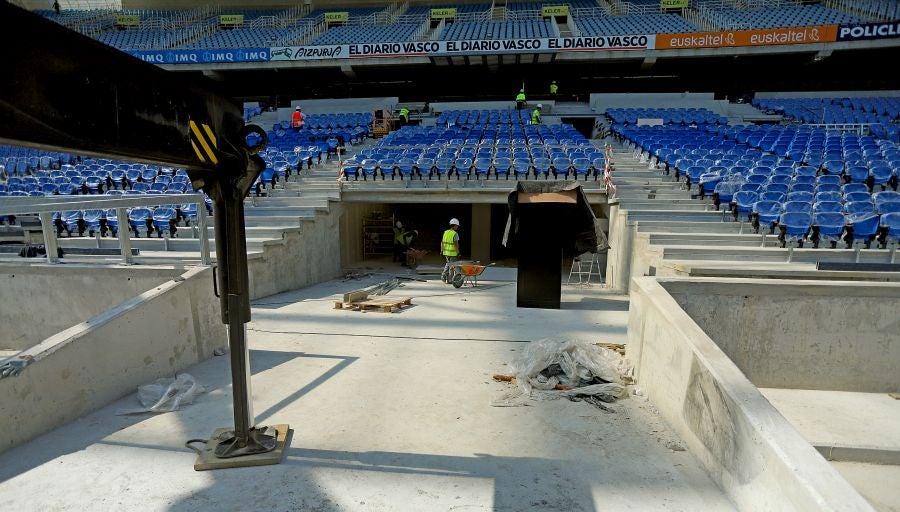 El campo de la Real Sociedad continúa afinando su puesta a punto para estar en las mejores condiciones para el próximo partido.