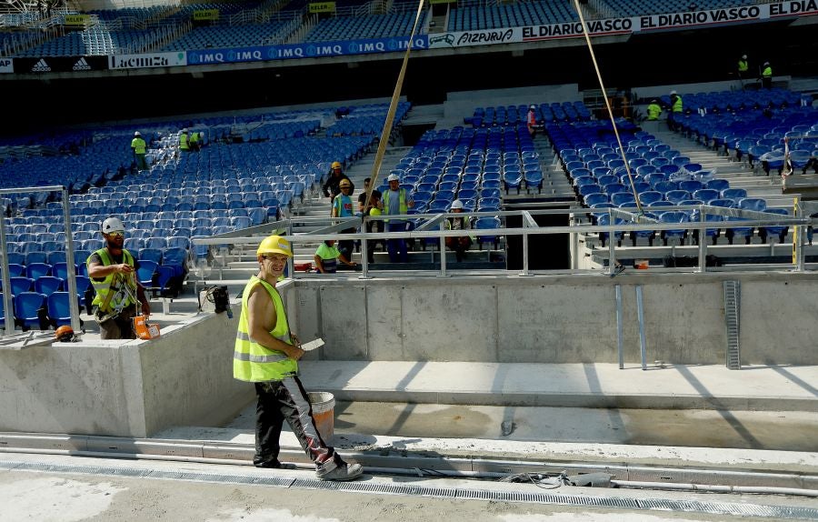 El campo de la Real Sociedad continúa afinando su puesta a punto para estar en las mejores condiciones para el próximo partido.