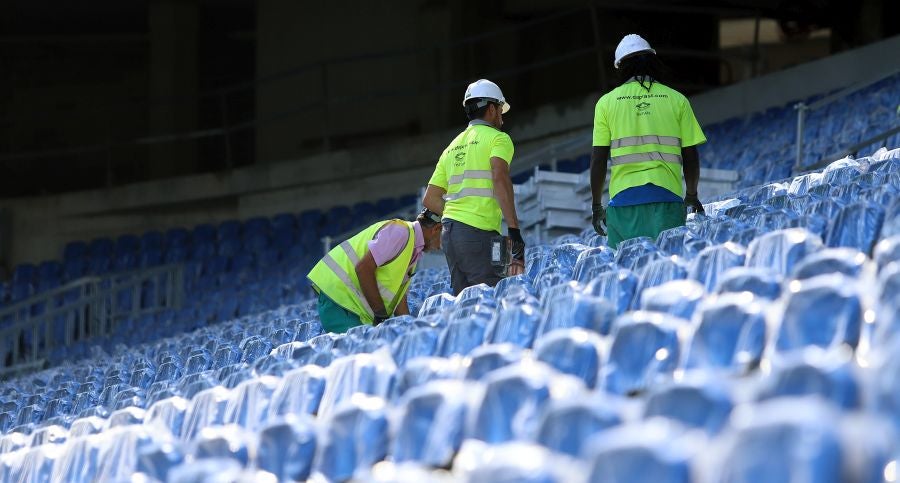 El campo de la Real Sociedad continúa afinando su puesta a punto para estar en las mejores condiciones para el próximo partido.