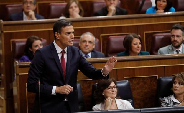 Pedro Sánchez, interviene en la sesión de control al Gobierno hoy en el Congreso.