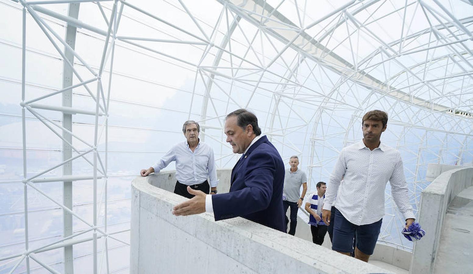 Arconada, Larrañaga, Rekarte, Prieto y Gorriz avalan el nuevo hogar txuri-urdin