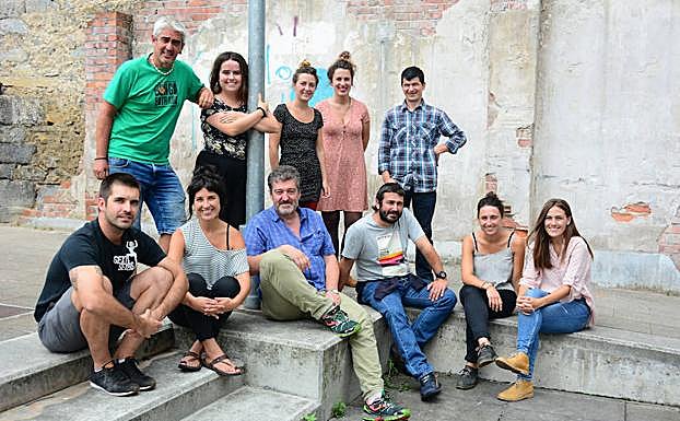 Irailaren 30ean eskainiko da lehen atala eta, hortik aurrera, igandero 15:00etan izango dute bertsozaleek zita ETB1en