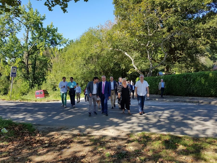 Emocionado reconocimiento de todos los partidos al policía nacional Antonio Cedillo, asesinado por ETA en Errenteria