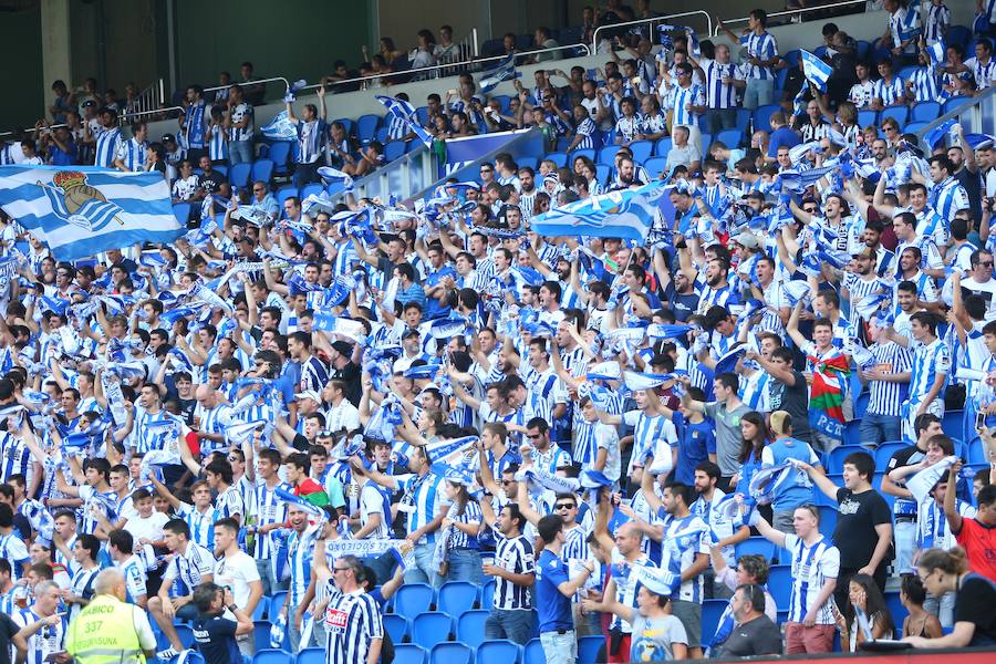 Casi 29.000 aficionados han llenado las gradas del nuevo ANoeta en su estreno