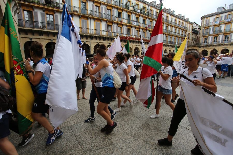 Donostiarra sube a la élite a costa de Hondarribia. La Torrekua vuelve a ser la mejor en Portugalete y el próximo verano estará en la Liga Euskotren.