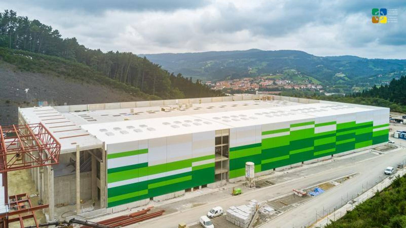 Fotos: Zubieta avanza para resolver el problema de las basuras en Gipuzkoa