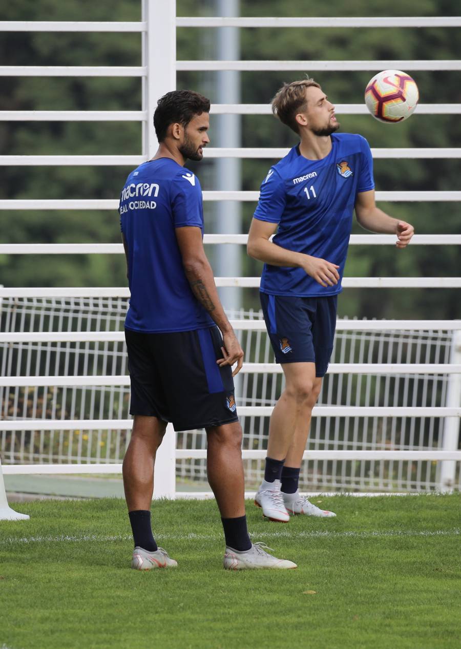 El atacante brasileño ha sido la gran novedad del último entrenamiento de la Real Sociedad.