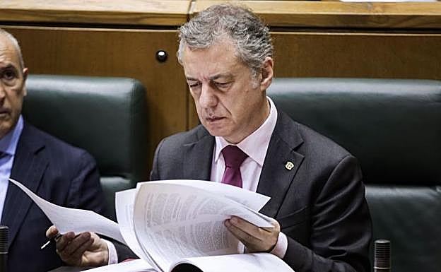 El lehendakari durante el pleno de hoy. 