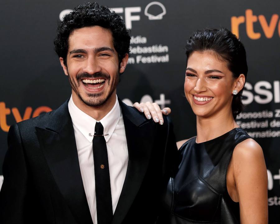 Los protagonistas de la alfombra roja de la gala inaugural de la 66 edición del Festival de Cine de San Sebastián