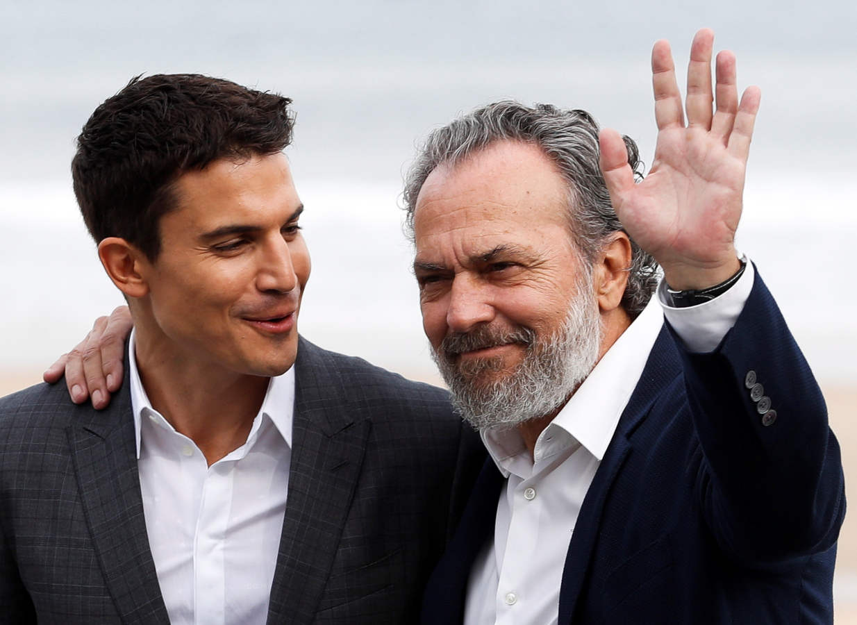 El 66 Festival Internacional de Cine de San Sebastian ha arrancado este viernes a lo grande con una alta concentración de 'glamour' y talento para empezar. 