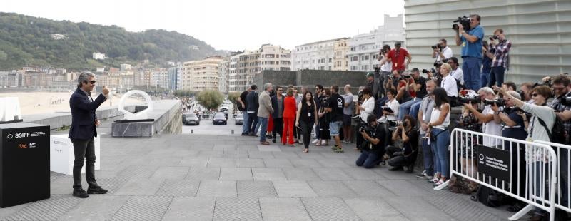 El premio Donostia 2017 Ricardo Darín ha vuelto a San Sebastián para estrenar, en tándem con la actriz argentina Mercedes Morán, la película 'El amor menos pensado', ópera prima como realizador del productor Juan Vera, que ha inaugurdado la 66 edición del festival donostiarra.