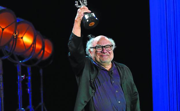 Danny DeVito: «No está bien meterse con cualquiera solo para hacer comedia»