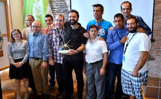 La película 'Dantza', de Telmo Esnal, gana el premio Lurra de Greenpeace