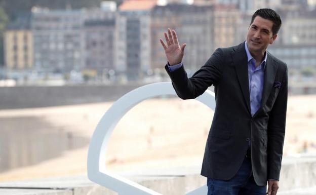 El director de cine Drew Goddard posa para los medios en San Sebastián. 