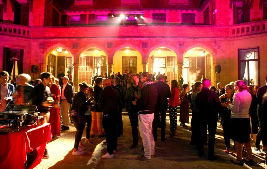 Una año más, el Festival de Cine de San Sebastián se despide de la fiesta de clausura en el Palacio de Miramar.