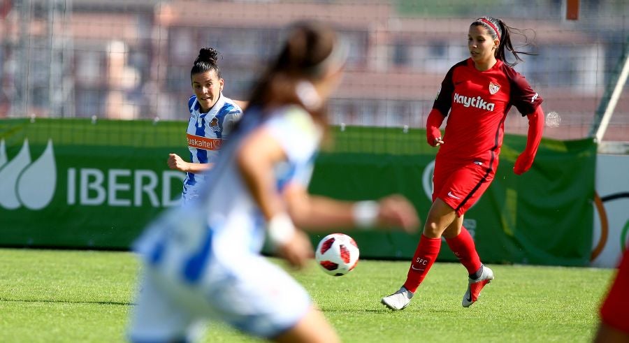 La Real ha vencido al Sevilla 2-0 este mediodía en Zubieta y es segunda en la clasificación con tres triunfos, un empate y cero derrotas.