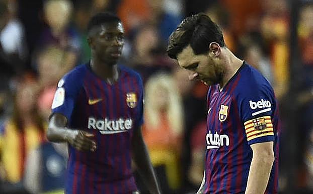 Leo Messi, cabizbajo tras el partido ante el Valencia. 