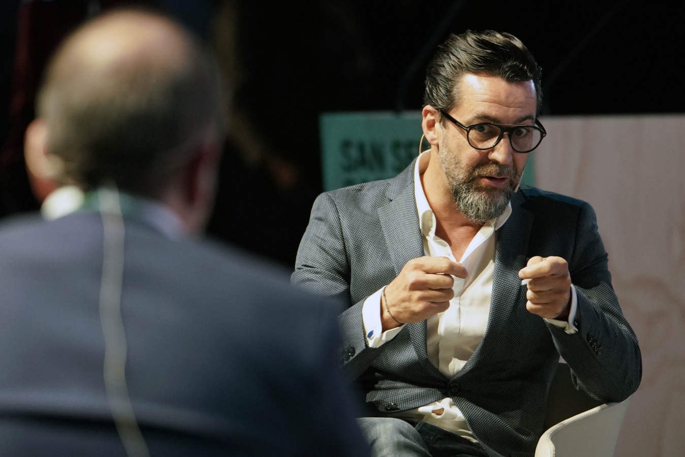 La segunda jornada de la feria ha ofecido un sentido recuerdo al norteamericano Anthony Bourdain fallecido en junio. También han destacado las ponencia de chefs como Josean Alija, Pedro Subijana, Carles Abellán o Paco Pérez, entre otros