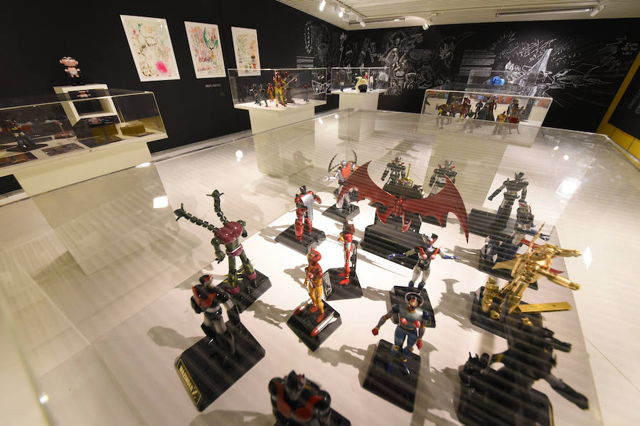 La Casa de Cultura de Aiete acoge una extensa colección de objetos relacionados con Mazinger Z, el popular protagonista de una serie de dibujos animados de los años 70.