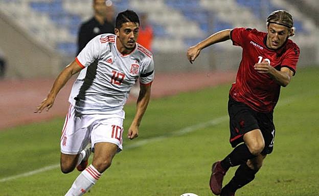 Pablo Fornals, durante una acción del partido.