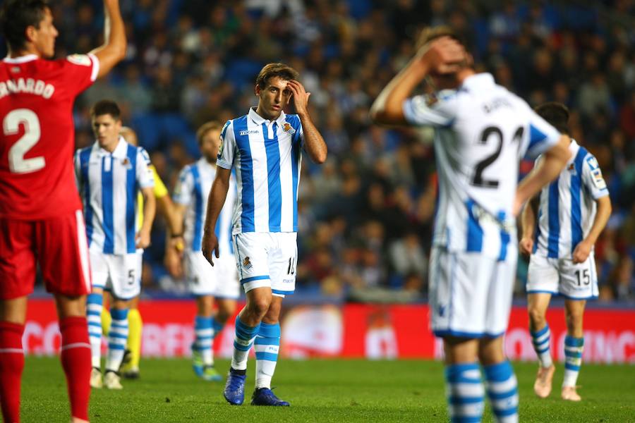 La Real Sociedad y el Girona han empatado (0-0) en el partido disputado el lunes por la noche en el estadio de Anoeta.. 