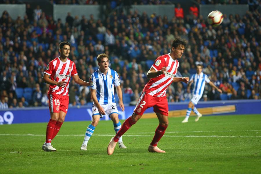 La Real Sociedad y el Girona han empatado (0-0) en el partido disputado el lunes por la noche en el estadio de Anoeta.. 