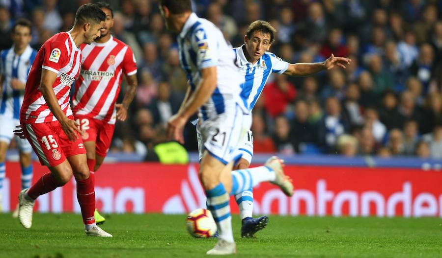 La Real Sociedad y el Girona han empatado (0-0) en el partido disputado el lunes por la noche en el estadio de Anoeta.. 