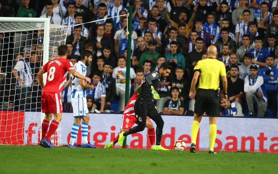 La Real Sociedad y el Girona han empatado (0-0) en el partido disputado el lunes por la noche en el estadio de Anoeta.. 