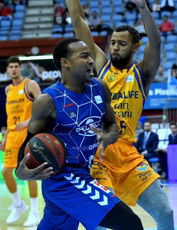 El GBC logra su primera victoria tras vencer con claridad esta tarde en Illunbe al Gran Canaria (74-63). 
