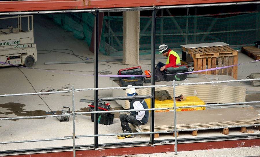 Los miembros de la Comisión de Medioambiente y de Gobernanza de las Juntas Generales han visitado junto con el Diputado de Medioambiente, José Ignacio Asensio el complejo medioambiental de Gipuzkoa. 