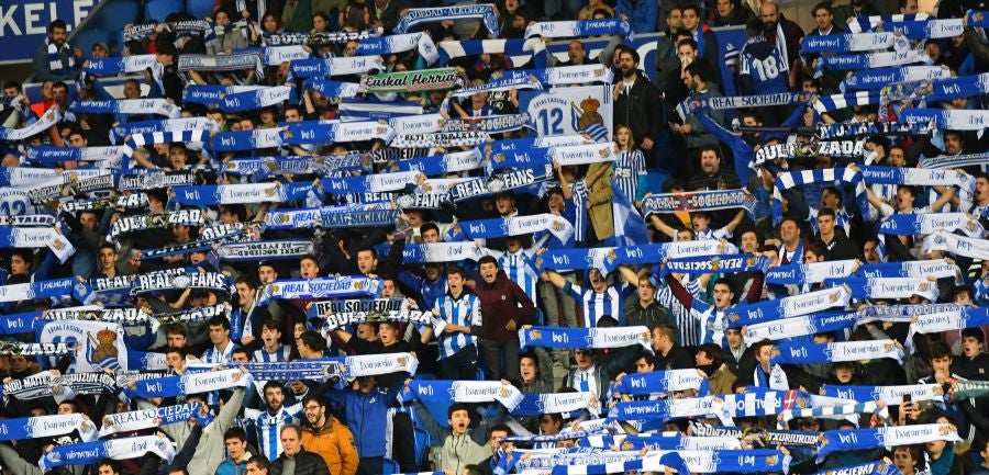 La Real Sociedad recibe al Sevilla con la imperiosa necesidad de lograr su primer triunfo en Anoeta. Sin emabrgo, tras un juego muy disputado, el equipo txuri-urdin no ha podido llevarse más que un punto. 