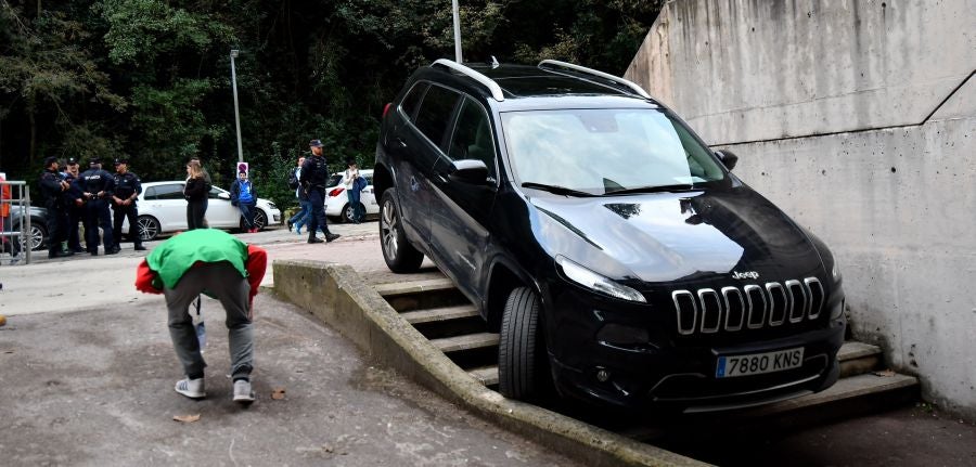 La Real Sociedad recibe al Sevilla con la imperiosa necesidad de lograr su primer triunfo en Anoeta. Sin emabrgo, tras un juego muy disputado, el equipo txuri-urdin no ha podido llevarse más que un punto. 