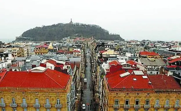 Imagen principal - Escalera hacia el cielo de San Sebastián