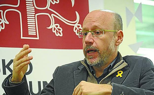 Jaume López, ayer en el congreso de Eusko Ikaskuntza. 