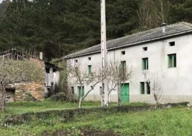 Imagen secundaria 1 - La actriz Gwyneth Paltrow incluye en su lista de regalos de Navidad un pueblo de Lugo