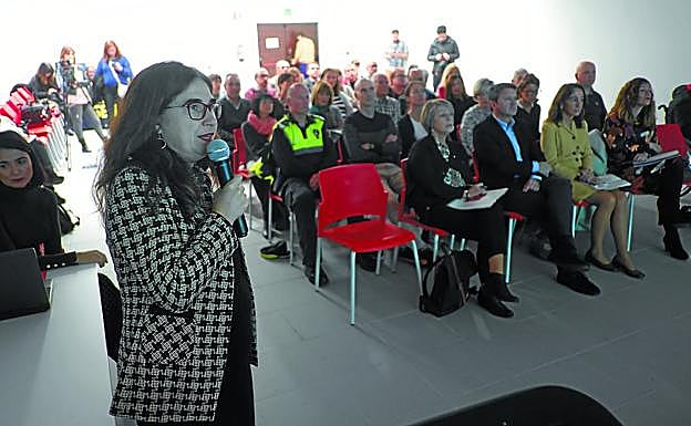 Leturiondo, Santano, Garmendia y Laborda, en la presentación de Inés Sánchez de Madariaga.