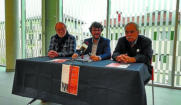 Joserra Enparan, Peli Lekuona y Joxean Elosegi, ayer en rueda de prensa. 