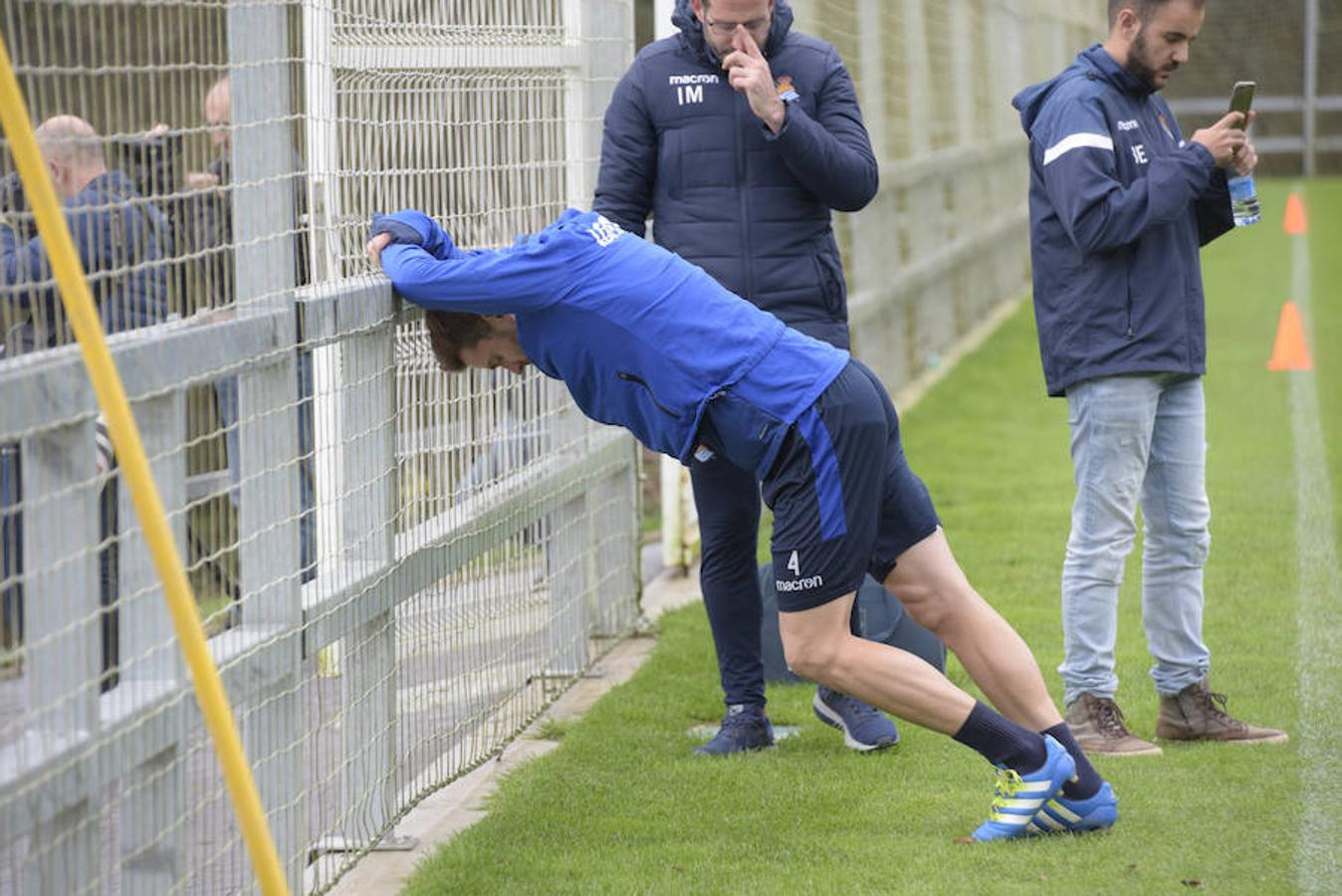 Los de Asier Garitano han efectuado el último entrenamiento de la semana antes de medirse este domingo al Betis en Sevilla