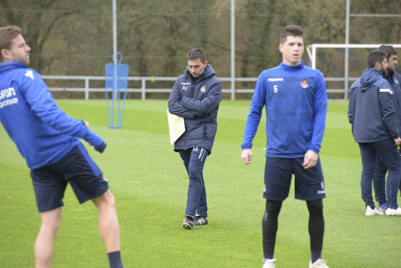 Los de Asier Garitano han efectuado el último entrenamiento de la semana antes de medirse este domingo al Betis en Sevilla