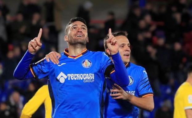 Jorge Molina celebra su tanto al Espanyol.