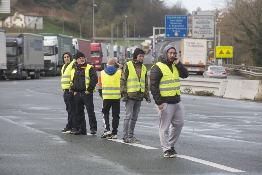 La protesta de los 'chalecos amarillos' en Francia está dejando sus consecuencias a este lado de la frontera.