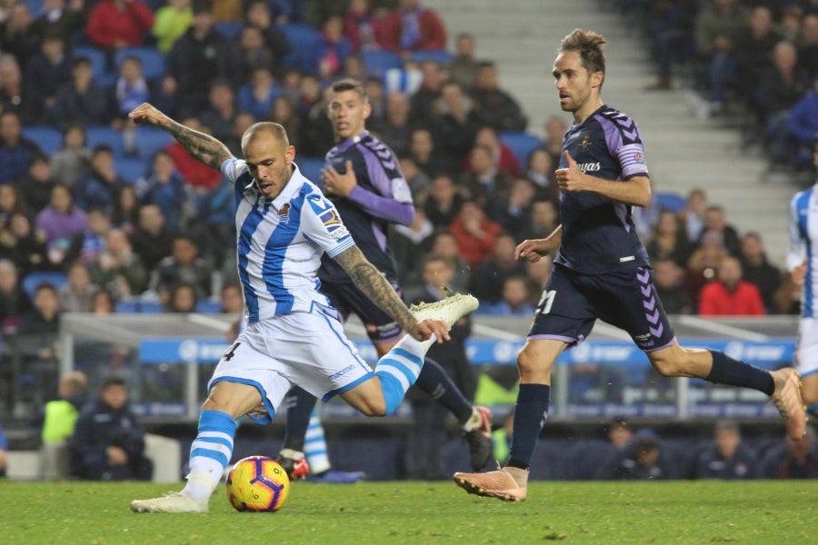 Los txuri-urdin se volcaron contra la portería rival sin ser capaces de materializar las numerosas ocasiones de gol (1-2). 